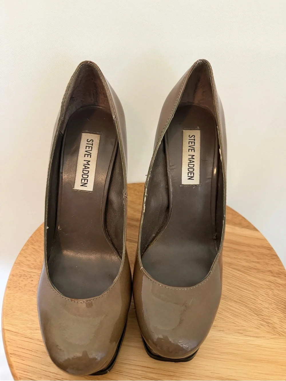 Steve Madden Taupe Patent Leather Platform Pumps Size 7 Women’s